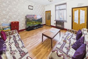 Photo 16- click for photo gallery